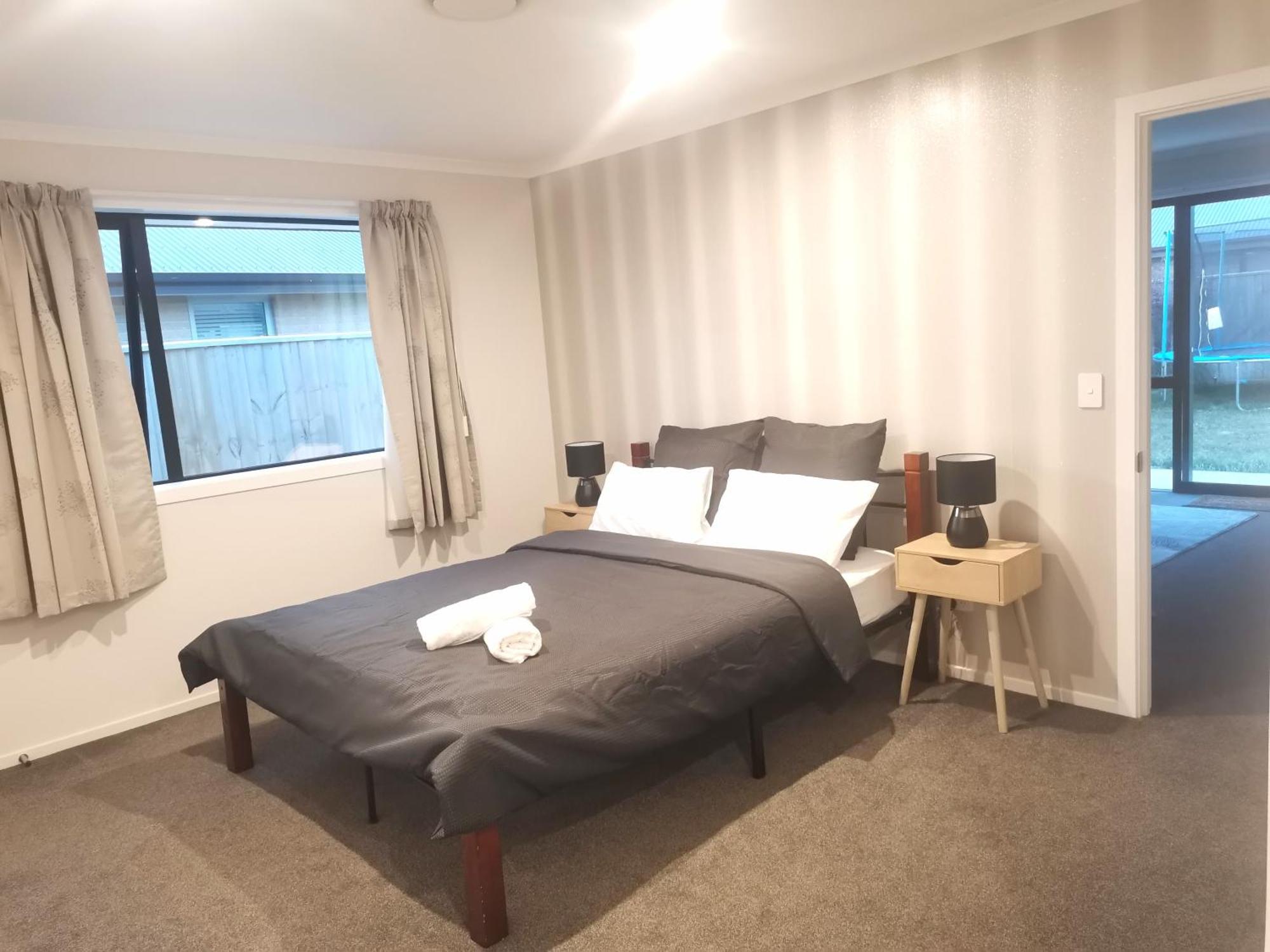Stylish Private Guest House Ensuite Only Rolleston Extérieur photo